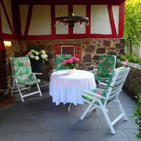 In Bernsfeld Mit Grossem Garten Holiday home